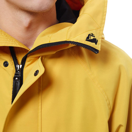 От ветра и дождя: мужская защитная куртка STORM. Цвет: Желтый