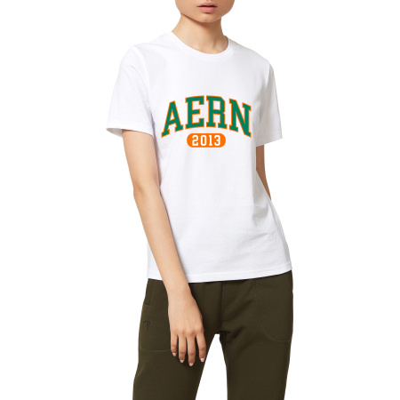 Женская футболка белая